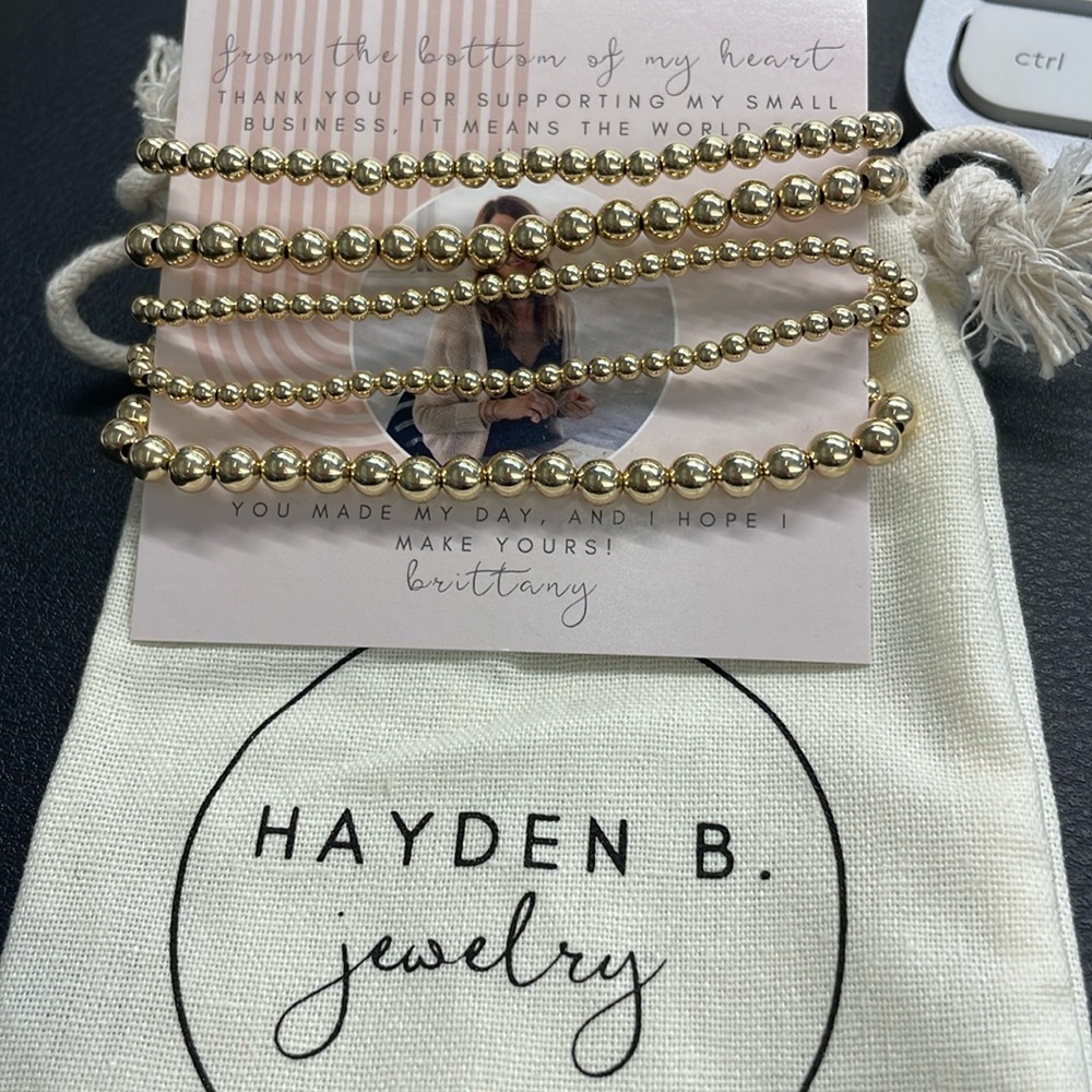 Hayden B gold Quintette Bracelet Stack